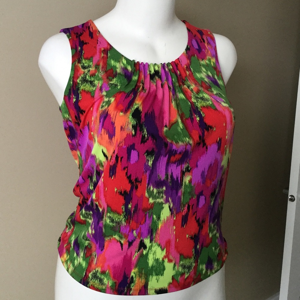Jones Studio top with pleated neckline